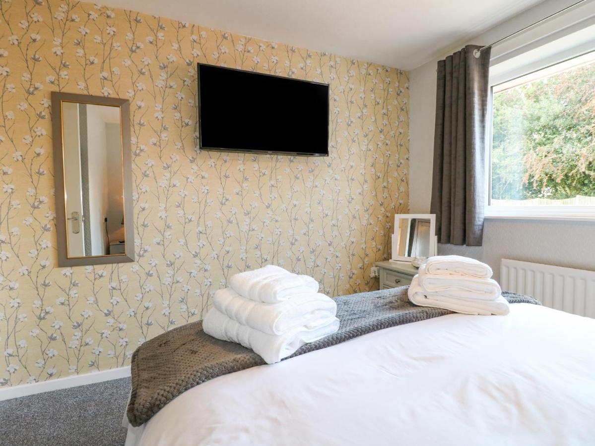 George'S Place Froghall Esterno foto