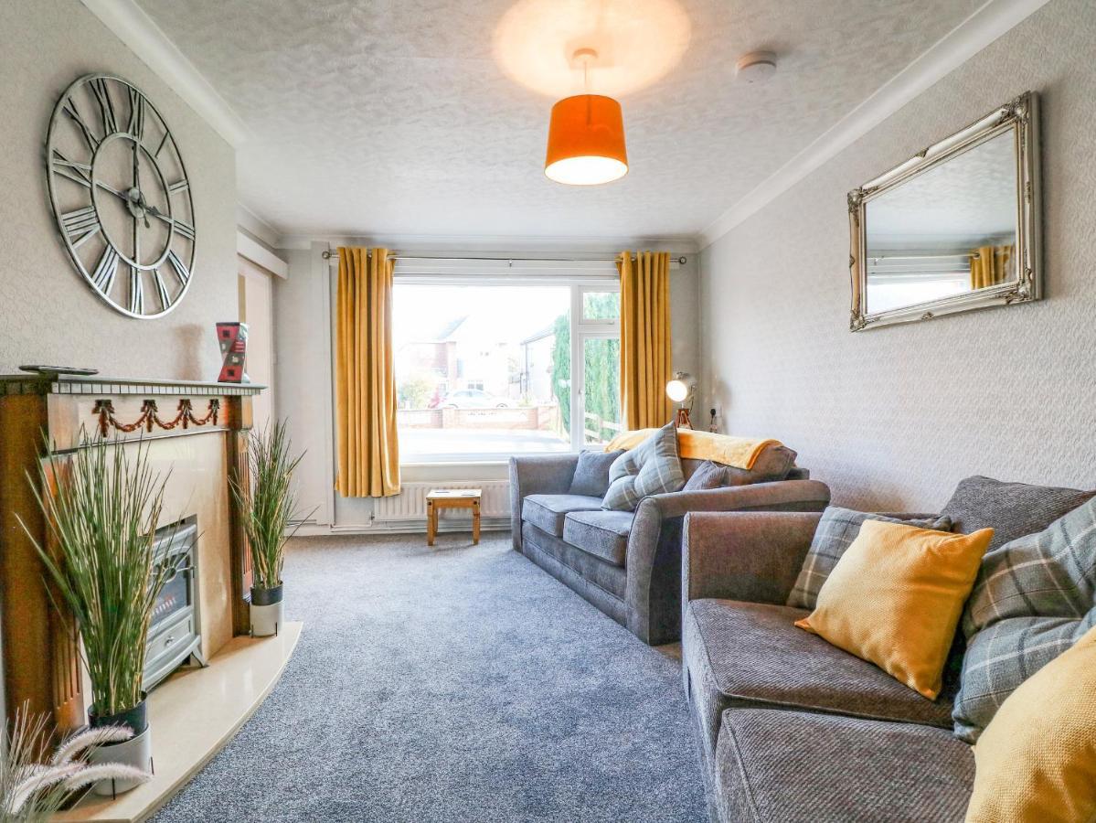 George'S Place Froghall Esterno foto