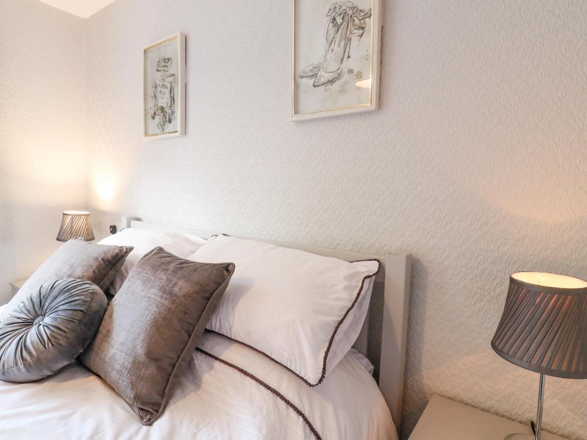 George'S Place Froghall Esterno foto